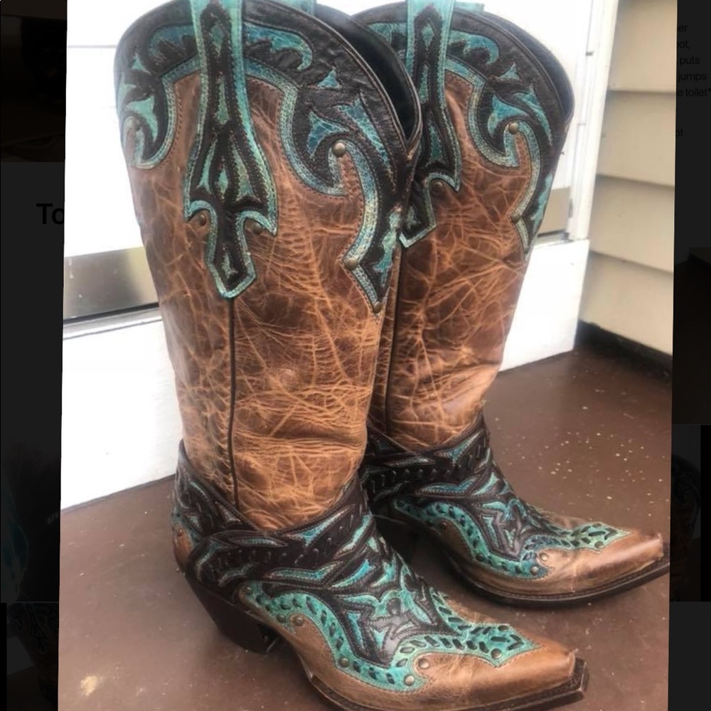 Cowgirl boots size 9.5 Black Star brand new